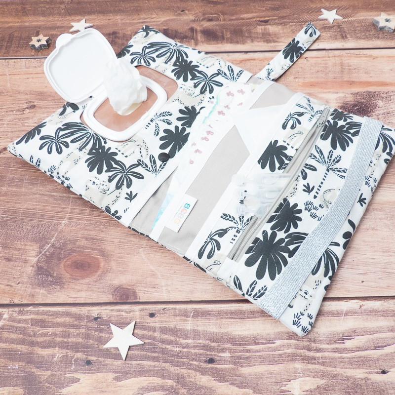 Pochette de change nomade personnalisée "Paresseux"