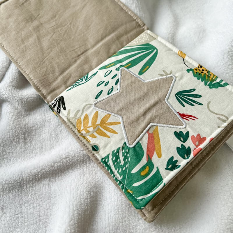 Livre sensoriel "Jungle"